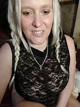 Bouncy-Bella28X online show from 09.21.25