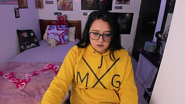 Cherry blush  online show from 02.03.26