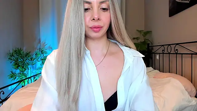 VelvetEliza online show from 03.14.26