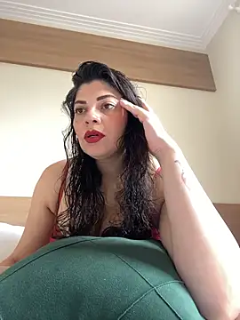 Snapshot of Melissa_Noir chatting on 12.17.25 Melissa Noir online show from 12.17.25