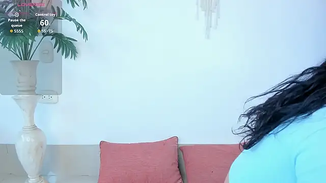 emily yeon online show from 11.27.25