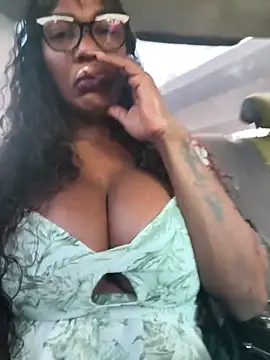 Bustykeyla online show from 04.03.26