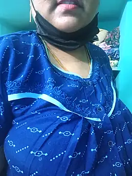 Snapshot of Villageanuty chatting on 02.07.26 Villageanuty online show from 02.07.26