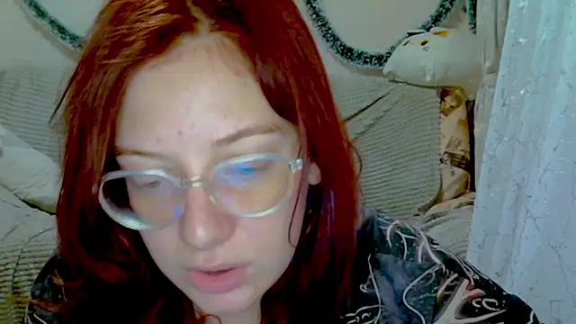 Snapshot of Lily_Ember chatting on 01.09.26 Lily Ember online show from 01.09.26