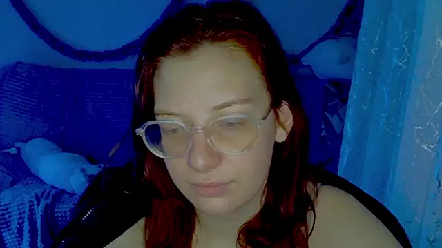 Snapshot of Lily_Ember chatting on 01.12.26 Lily Ember online show from 01.12.26