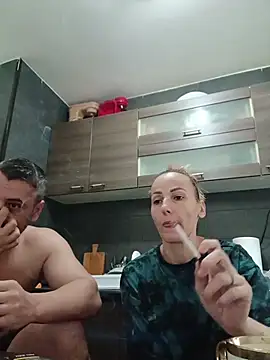 Aly-john1985 online show from 09.28.25