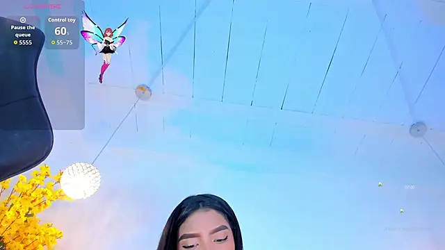 Snapshot of AbellaDannger chatting on 09.30.25 AbellaDannger online show from 09.30.25