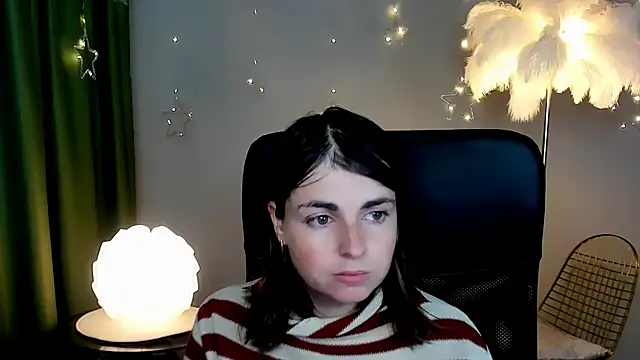 MartaEdams online show from 12.17.25