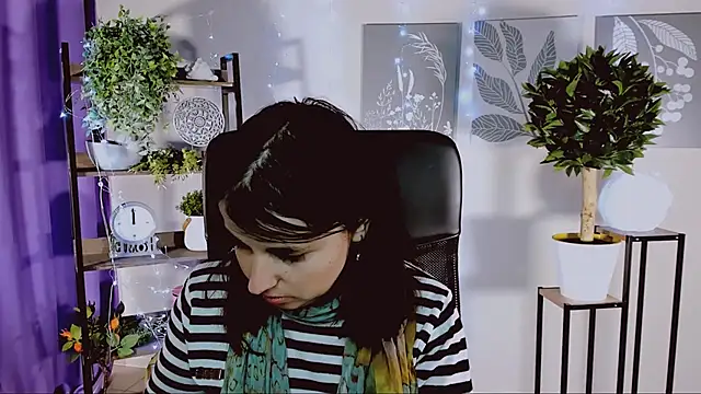 MartaEdams online show from 04.15.26