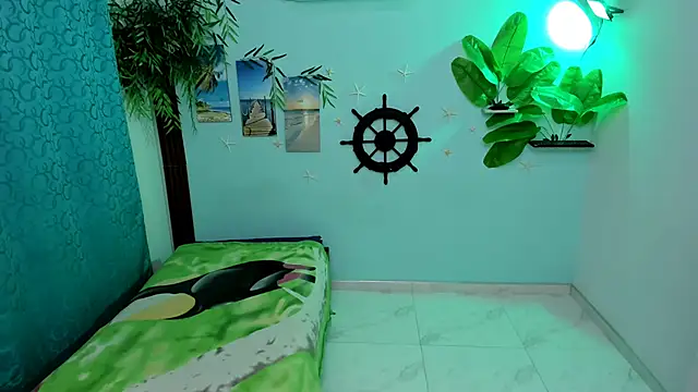 eladyrous98 online show from 10.04.25