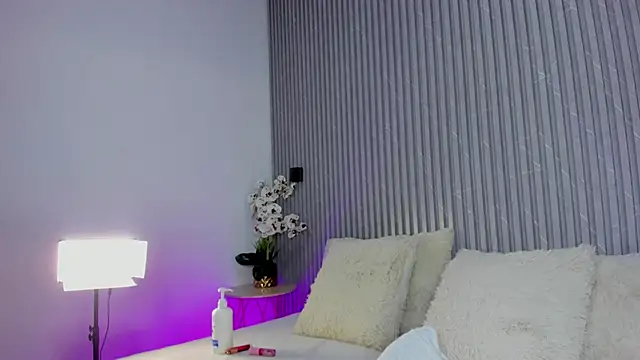 DAFNECOX online show from 09.19.25