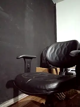 Snapshot of Purplex420 chatting on 09.30.25 Purplex420 online show from 09.30.25