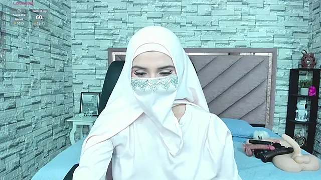 Snapshot of malek_zark2 chatting on 11.22.25 malek zark2 online show from 11.22.25