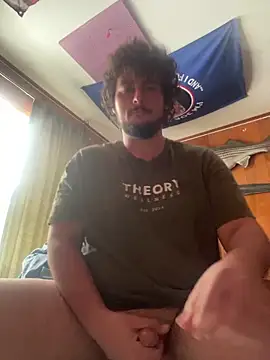 Snapshot of ThomasL4187 chatting on 12.17.25 ThomasL4187 online show from 12.17.25