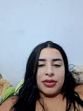 Snapshot of channell0 chatting on 06.27.26 channell0 online show from 06.27.26