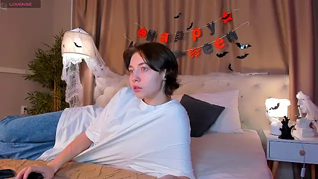 Skelerata online show from 10.29.25