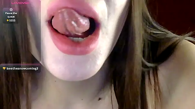 Snapshot of Cassie_Pinkkk chatting on 11.13.25 Cassie Pinkkk online show from 11.13.25