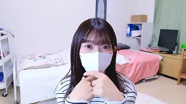 Snapshot of MAIMAI-club chatting on 12.03.25 MAIMAI-club online show from 12.03.25