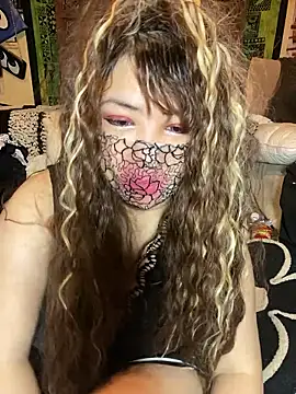 xoxLILxMELOxox online show from 10.14.25
