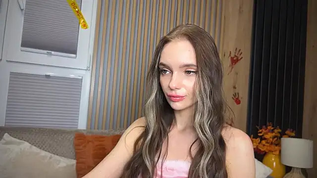 Snapshot of litlle_angelll chatting on 10.27.25 litlle angelll online show from 10.27.25