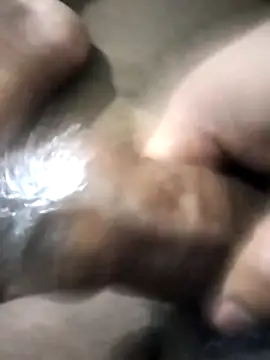 Snapshot of Curvy_Pounder chatting on 11.23.25 Curvy Pounder online show from 11.23.25