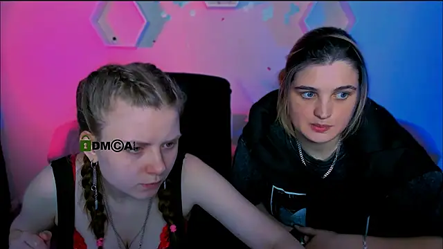 Snapshot of foxy_tease_ chatting on 11.22.25 foxy tease online show from 11.22.25