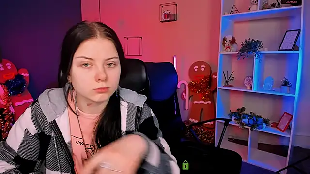 Snapshot of foxy_tease_ chatting on 01.11.26 foxy tease online show from 01.11.26