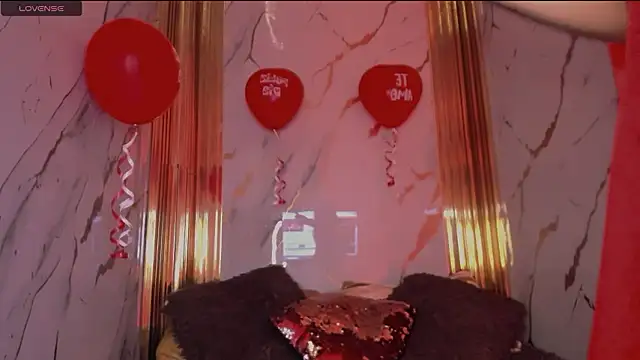 eimy skinny  online show from 02.15.26