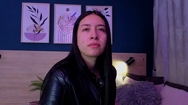 SarahMiler  online show from 02.21.26