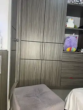 Mia sweet80 online show from 11.15.25