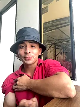 Snapshot of Jacobs0 chatting on 10.29.25 Jacobs0 online show from 10.29.25