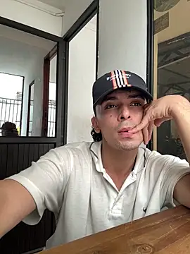 Snapshot of Jacobs0 chatting on 10.30.25 Jacobs0 online show from 10.30.25