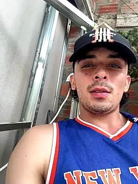 Snapshot of Jacobs0 chatting on 11.08.25 Jacobs0 online show from 11.08.25