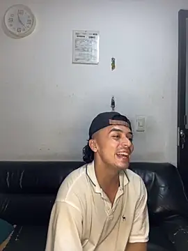 Snapshot of Jacobs0 chatting on 11.14.25 Jacobs0 online show from 11.14.25