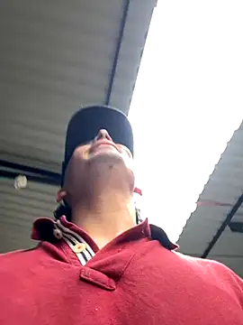 Snapshot of Jacobs0 chatting on 11.20.25 Jacobs0 online show from 11.20.25