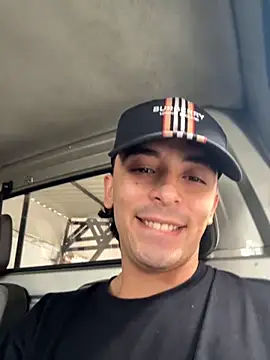 Snapshot of Jacobs0 chatting on 12.05.25 Jacobs0 online show from 12.05.25