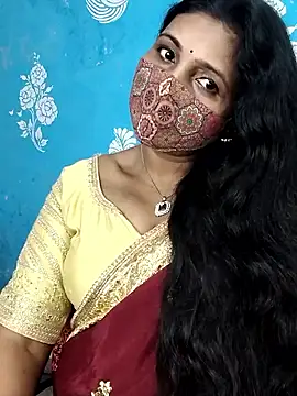 Hotty Sonali online show from 12.17.25