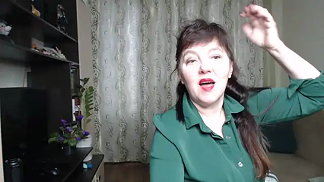 Snapshot of Illusionq chatting on 02.27.26 Illusionq online show from 02.27.26