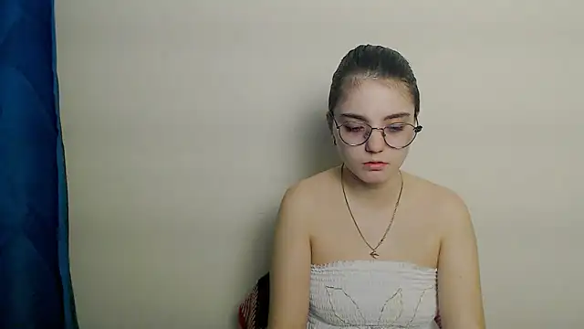 Snapshot of Sun_Shine__ chatting on 03.23.26 Sun Shine online show from 03.23.26