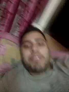 Desirock001 online show from 10.31.25