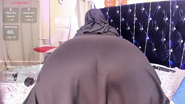 Dana-Alabi online show from 11.08.25