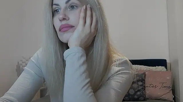 Snapshot of Lika_Soul chatting on 12.18.25 Lika Soul online show from 12.18.25