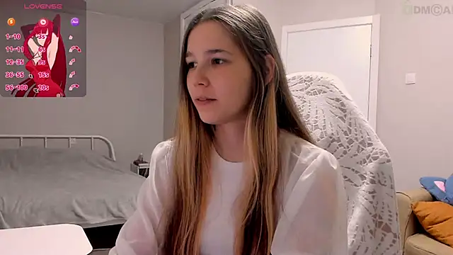 ValerieBubbles online show from 11.08.25