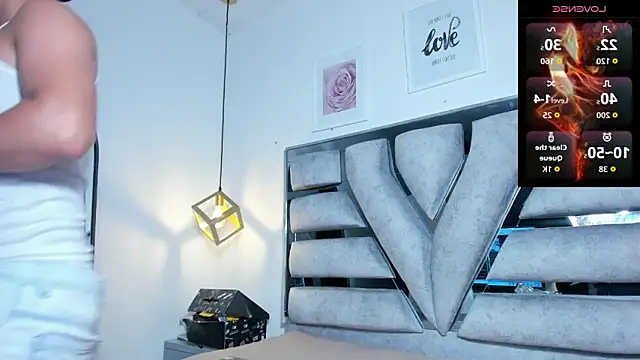 lianfox  online show from 04.08.26