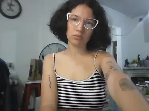 loliporomero online show from 09.29.25