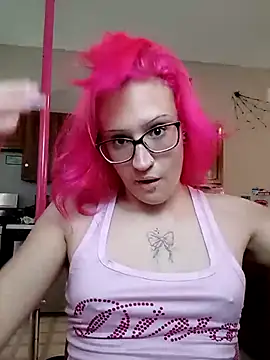 Snapshot of spoiledprincess4 chatting on 10.14.25 spoiledprincess4 online show from 10.14.25