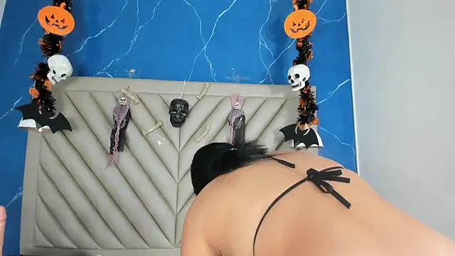 Snapshot of Ibbie_drastic chatting on 10.25.25 Ibbie drastic online show from 10.25.25