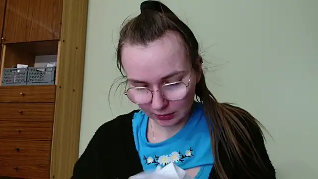 Snapshot of LooveELLYx chatting on 01.23.25 LooveELLYx online show from 01.23.25