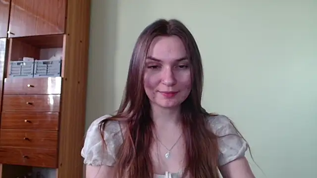 Snapshot of LooveELLYx chatting on 02.03.25 LooveELLYx online show from 02.03.25