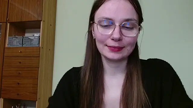 Snapshot of LooveELLYx chatting on 02.12.25 LooveELLYx online show from 02.12.25